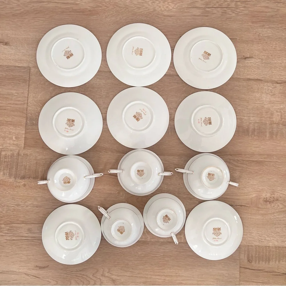 1950s PARAGON Z1280 - Golden‎ Laurel Tea Set - 3 Bread Plates, 5 Cups, 5 Saucers